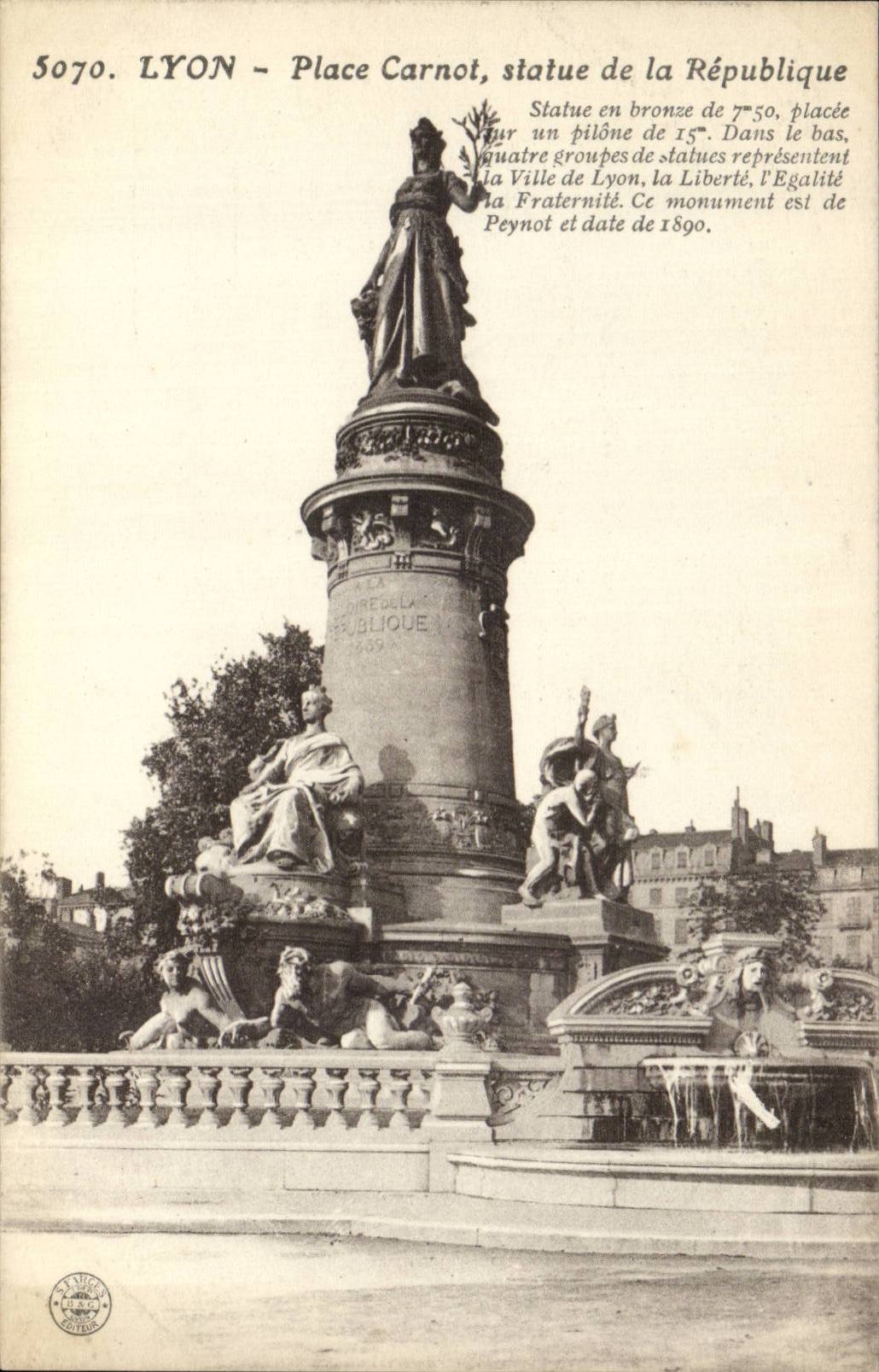 CPA Lyon Places Carnot Statue of the Republic