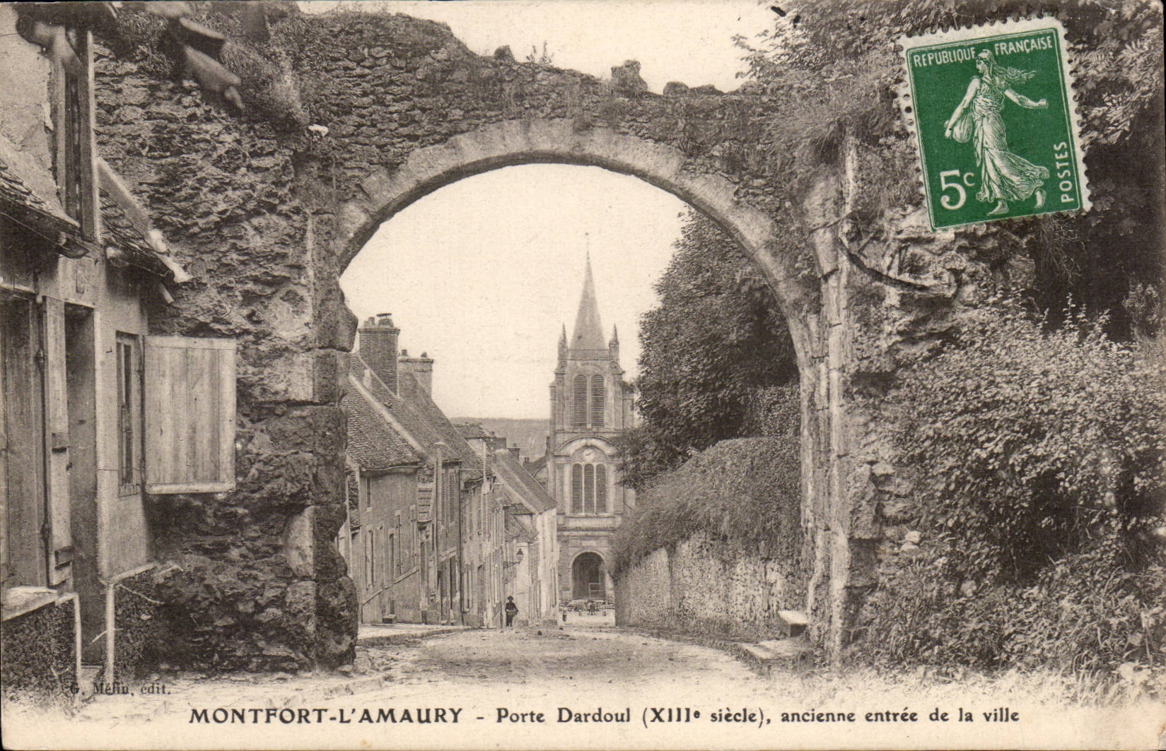 Montfort amaury CPA old Dardoul Gate Entering of the city