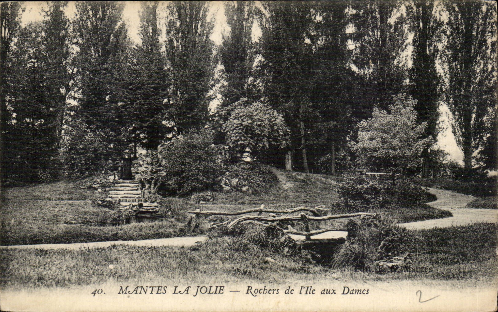 Mantes La Jolie CPA Rocks of the island to the Ladies