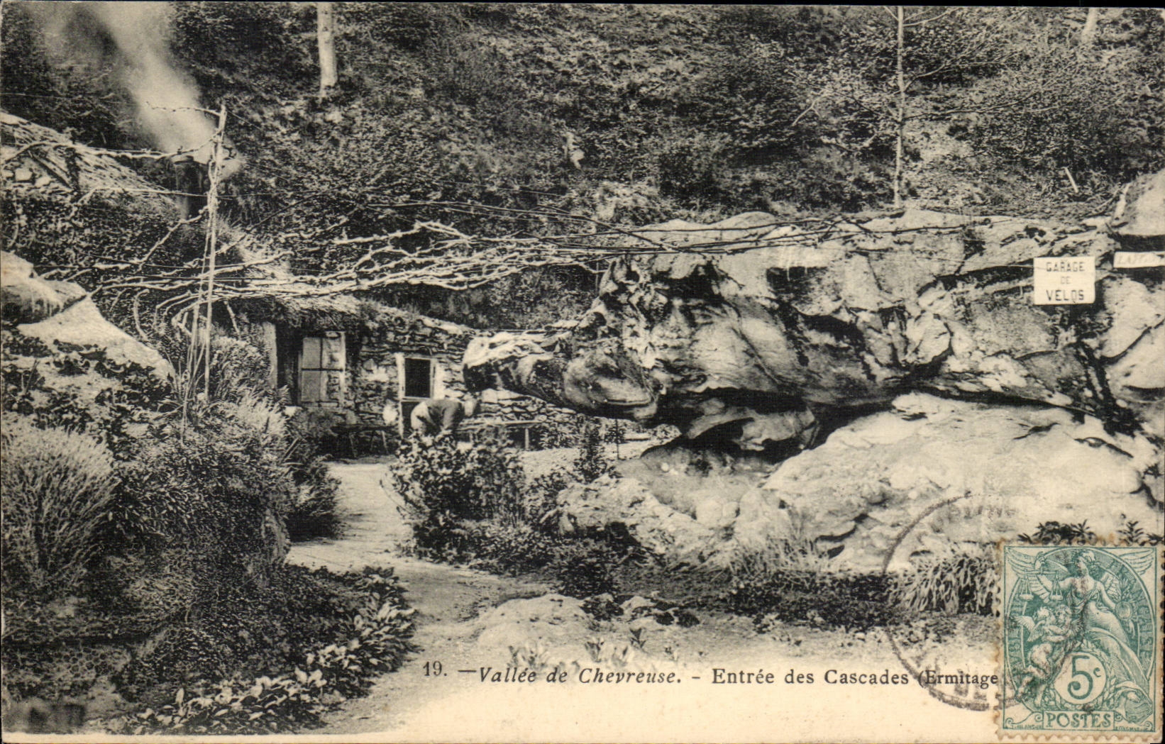 Valley of Chevreuse CPA Entrance of the cascades (hermitage)