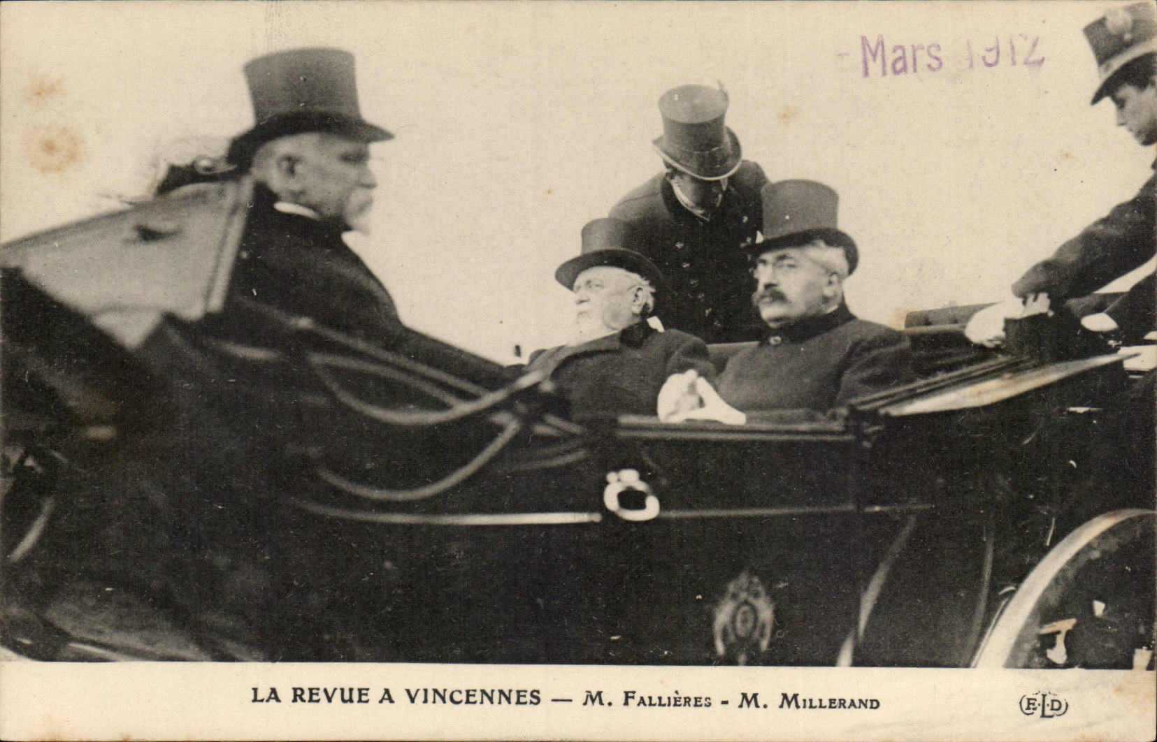 CPA the review has Vincennes Mr Faillieres Mr Millerand 1912 Mars