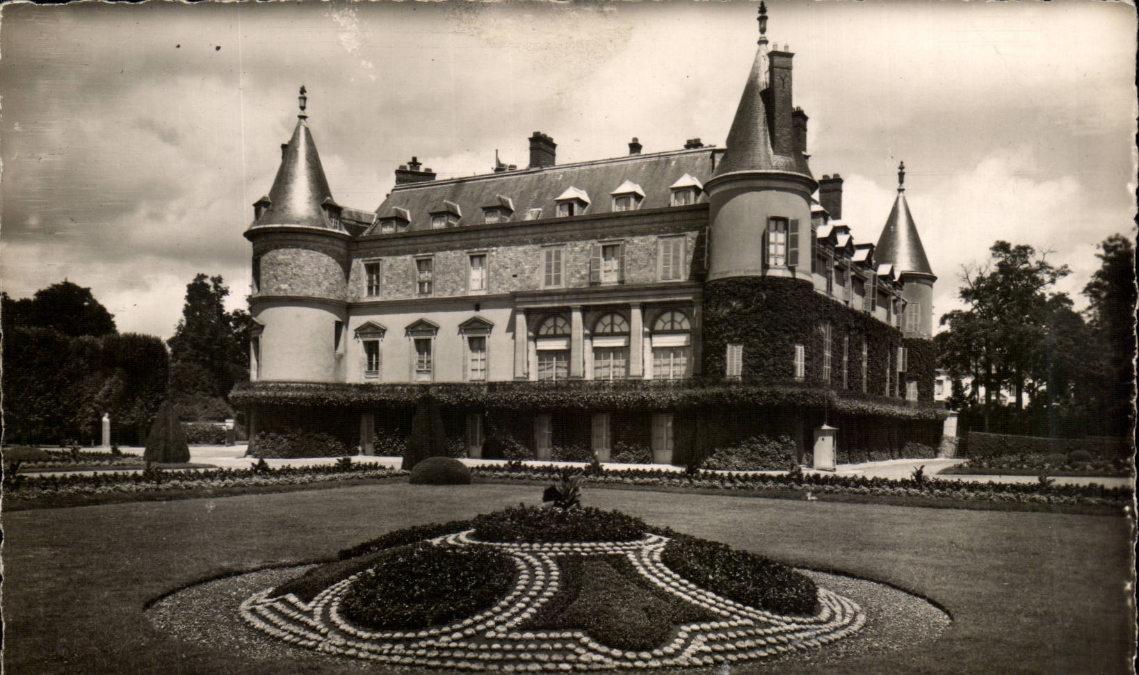CPA Castle of Rambouillet presidential Residence