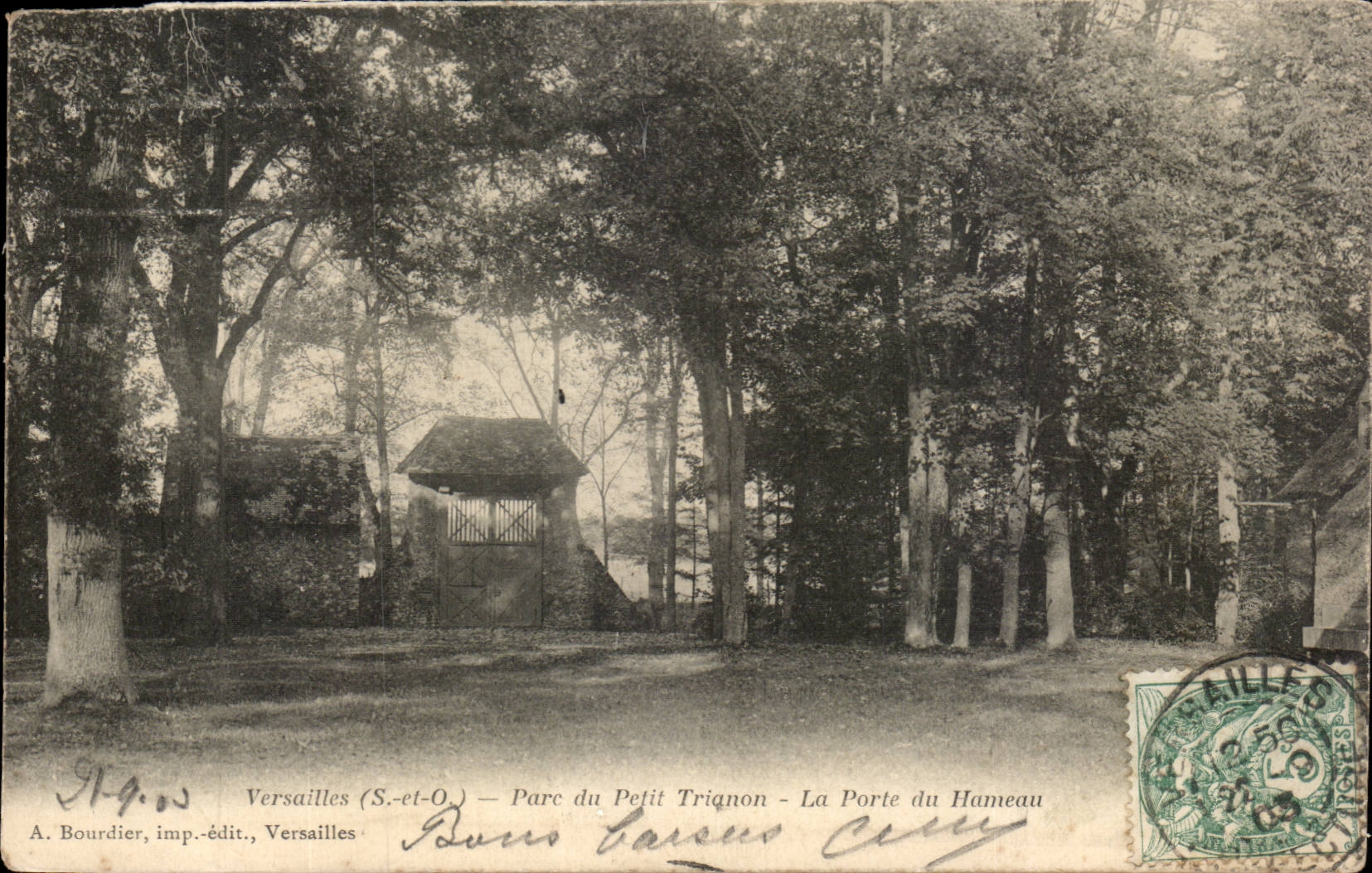Versailles CPA Park of small Trianon the door of the hamlet