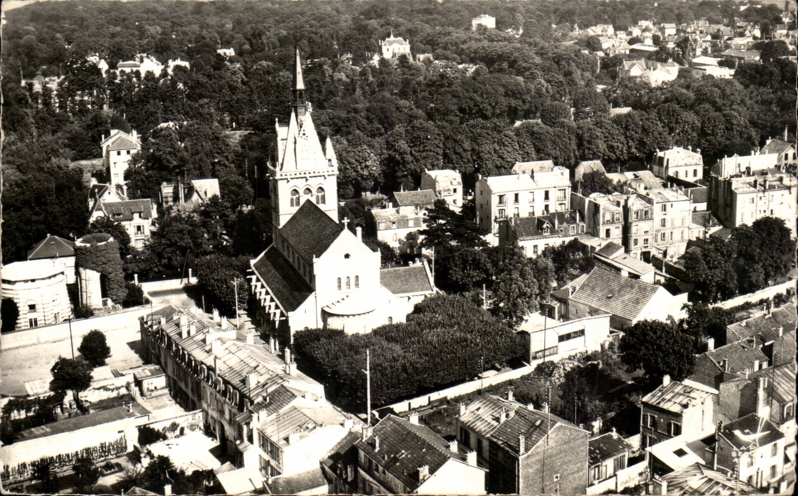 MODERN CARD Laffitte Houses