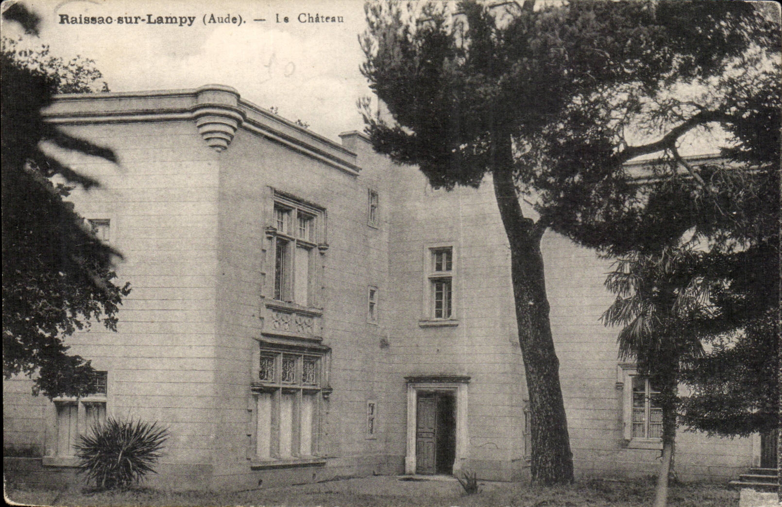 Raissac Lampy - Le Chateau -- CPA 