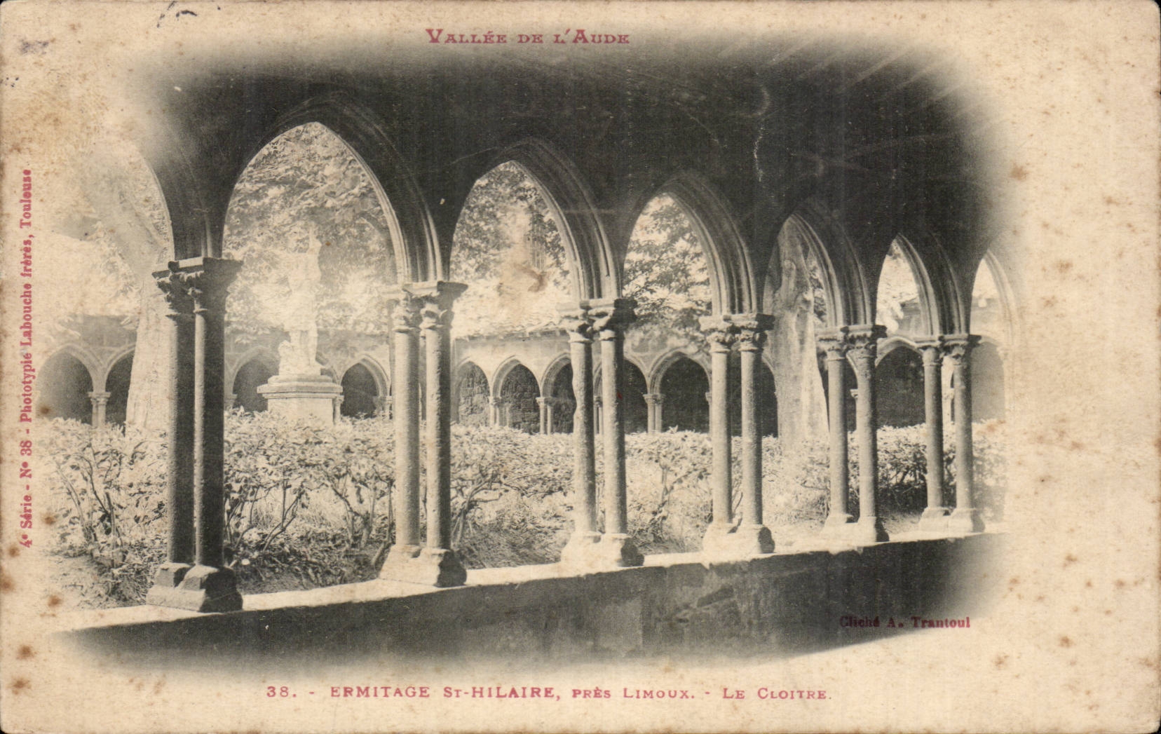 ERmitage de St Hilaire pres Limoux CPA Le cloitre