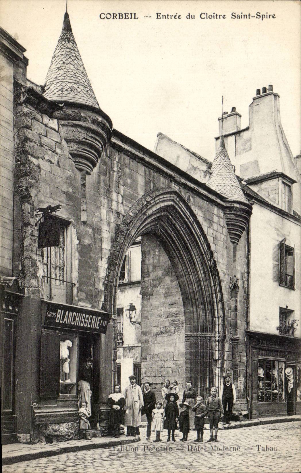 Corbeil CPA Entrance of the cloister Saint Whorl