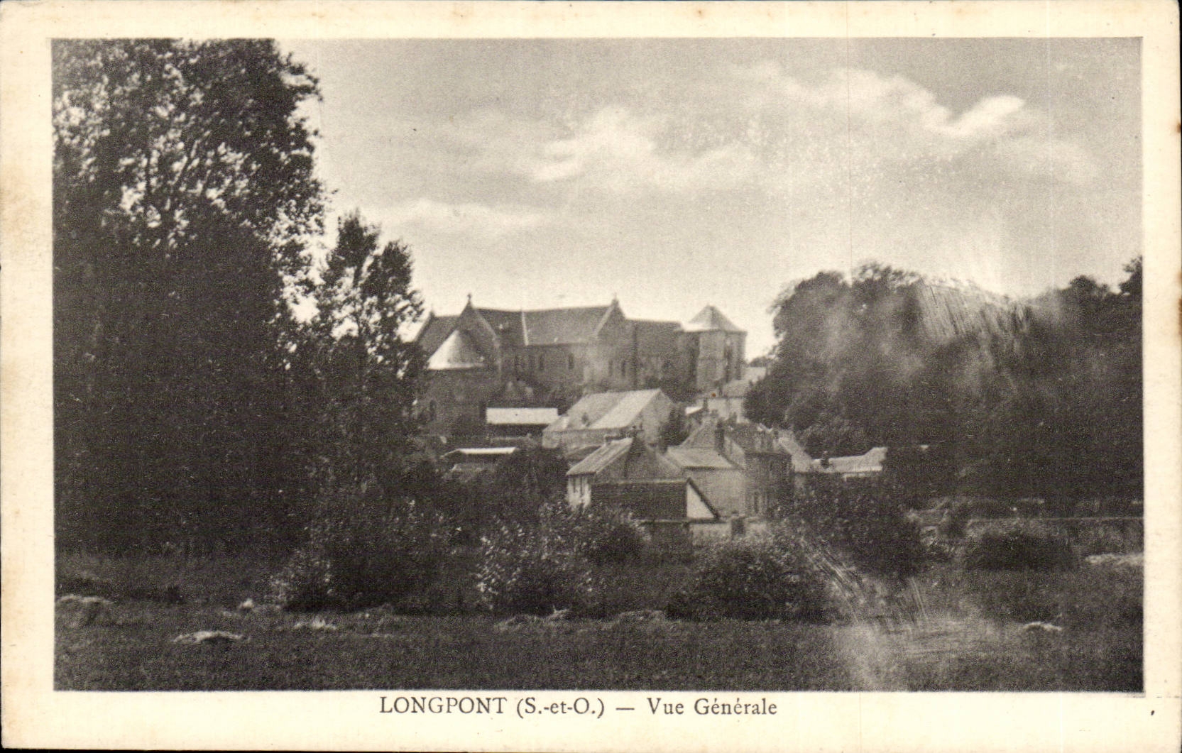 Longpont CPa Vue generale