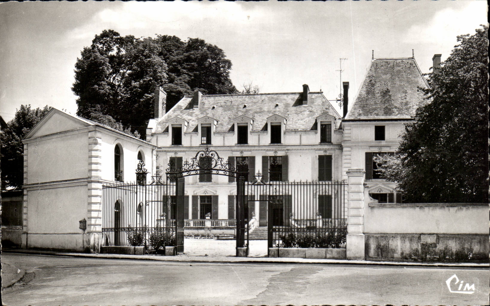 Soisy sur Seine CPA Ecole du chateau