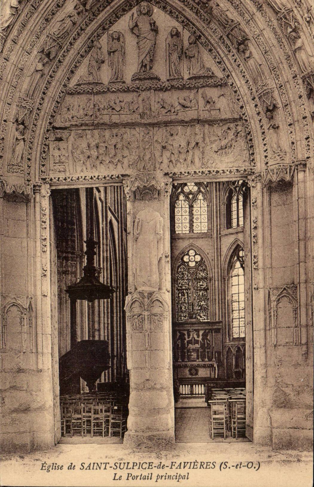 Eglise de Saint Sulpice de Favieres CPA Le portail principal