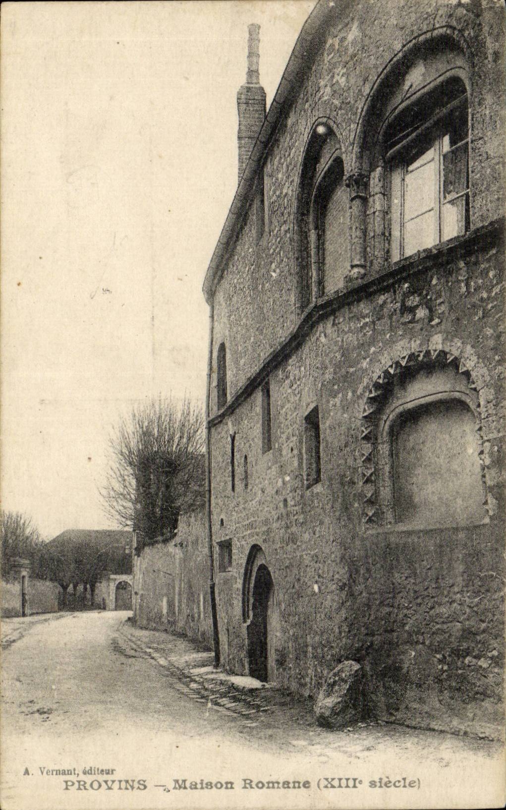 Layered branches CPA Romance House (13th)