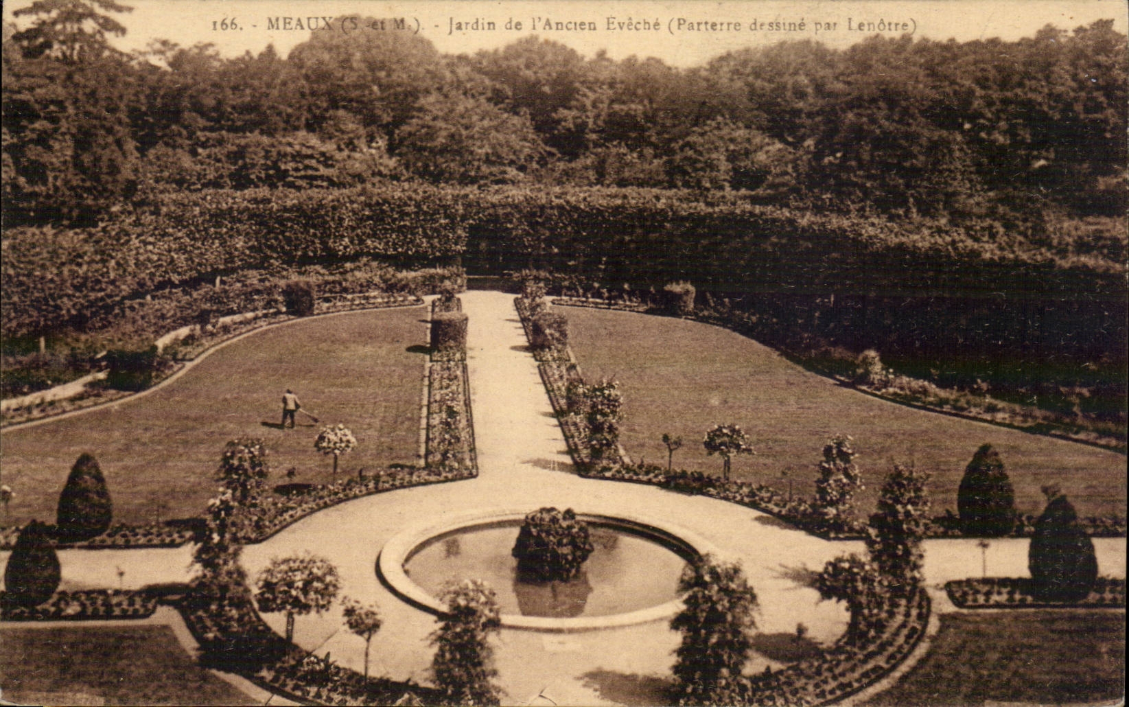 Meaux CPA Jardin of the eveche the floor draws by Ours