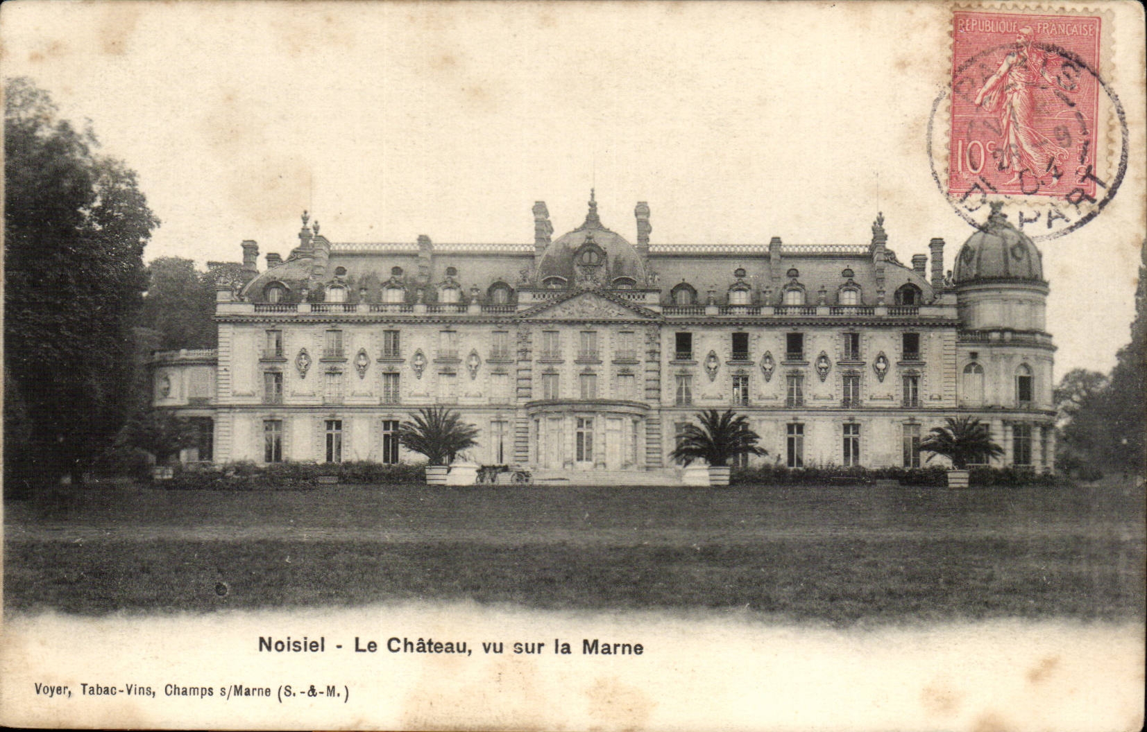 Noisiel CPA the castle seen on the Marne