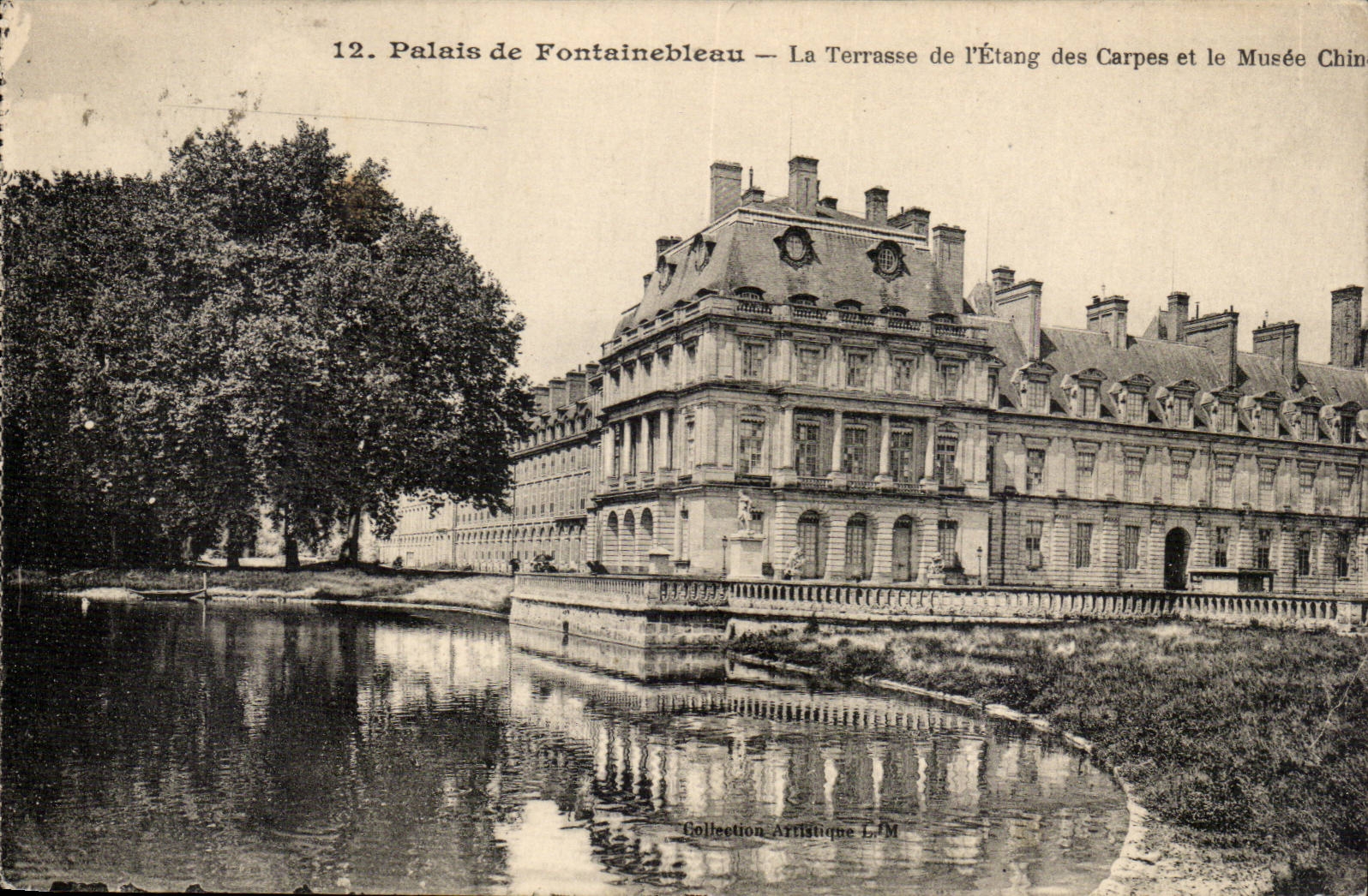 Palate of Fontainebleau CPA the terrace of the carp pond and the museum