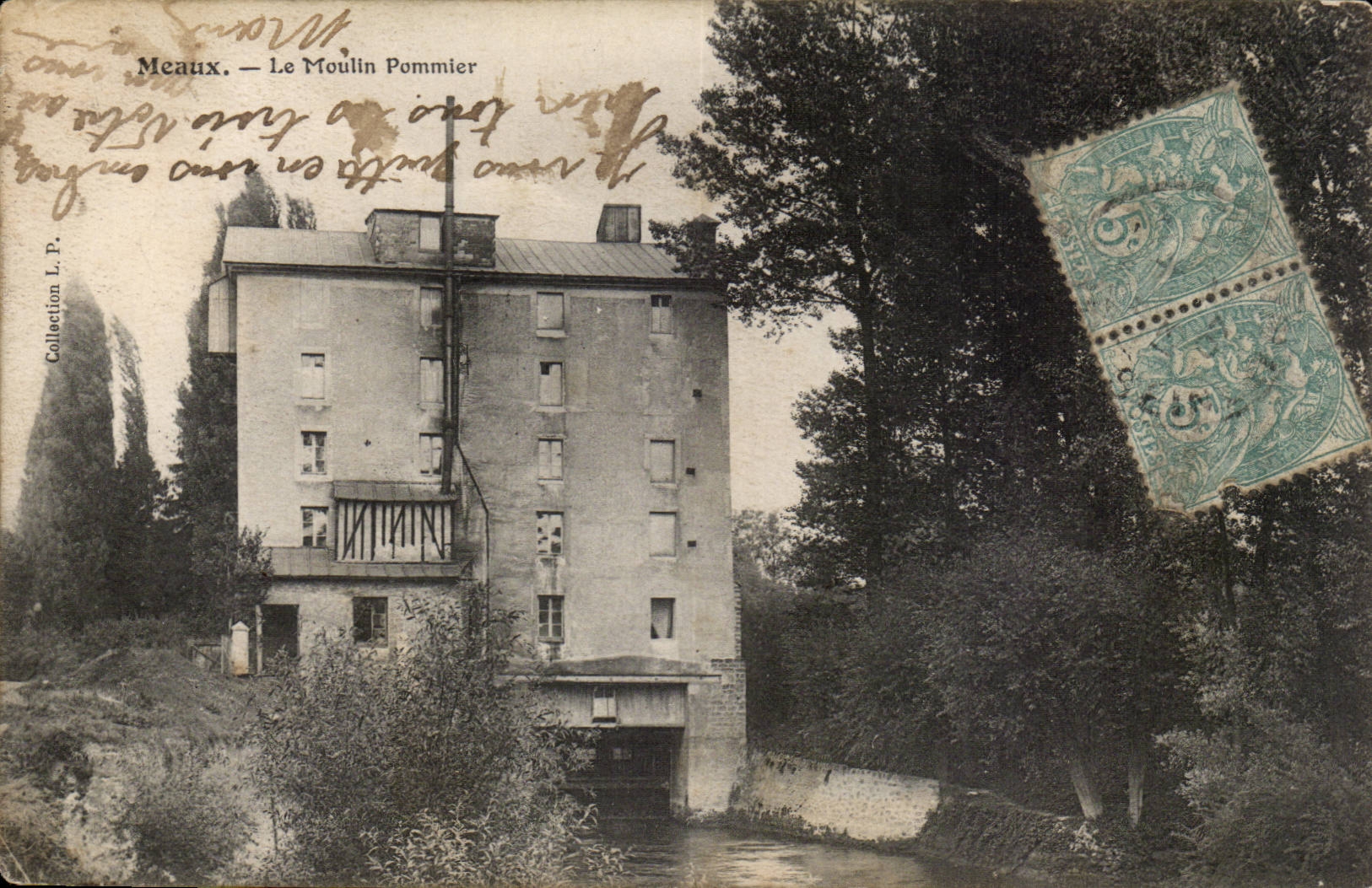 Meaux CPA the mill Apple tree