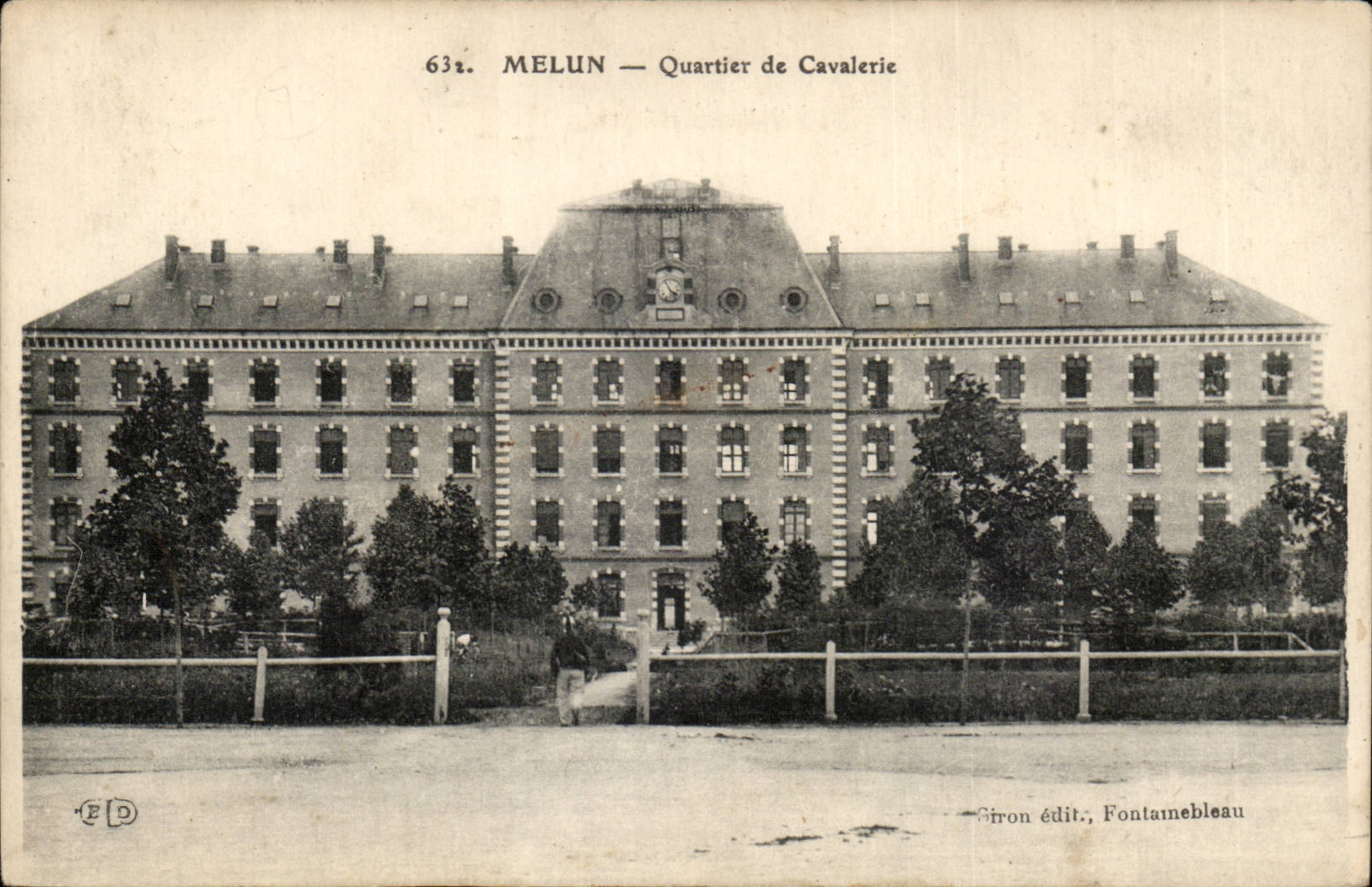 Melun - Bezirk der Kavallerie CPA