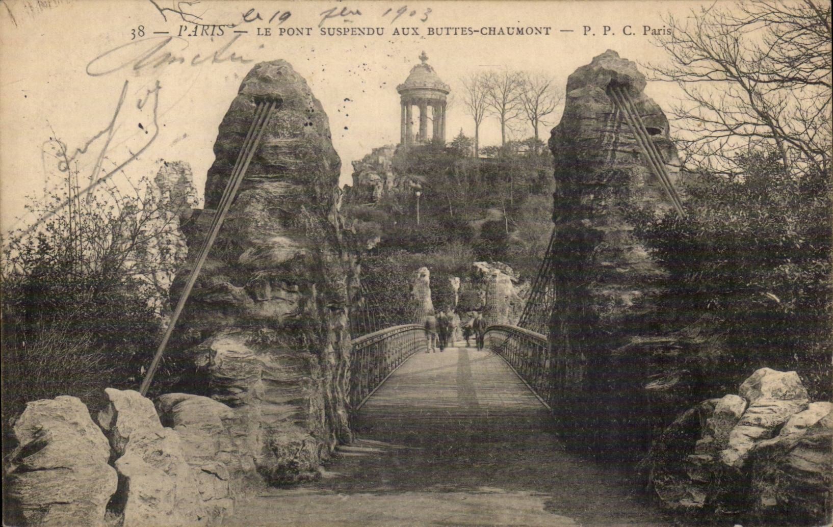 Paris CPA Suspended bridge with the Chaumont Hillocks