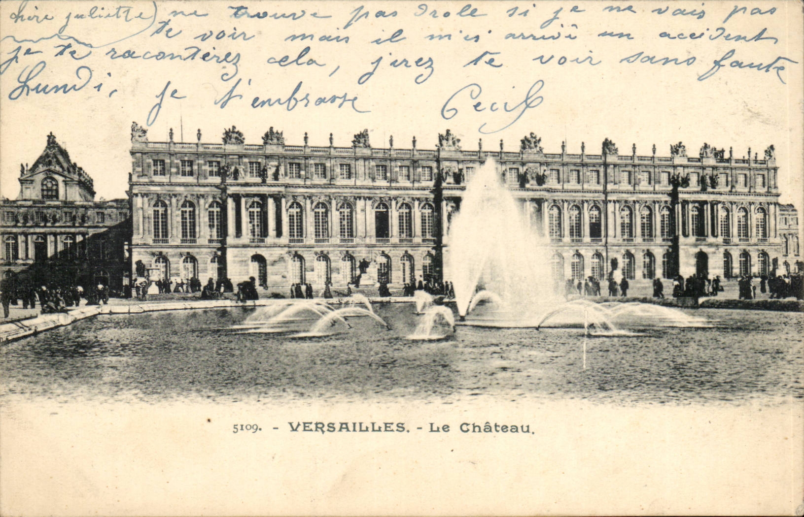 Versailles CPA the castle