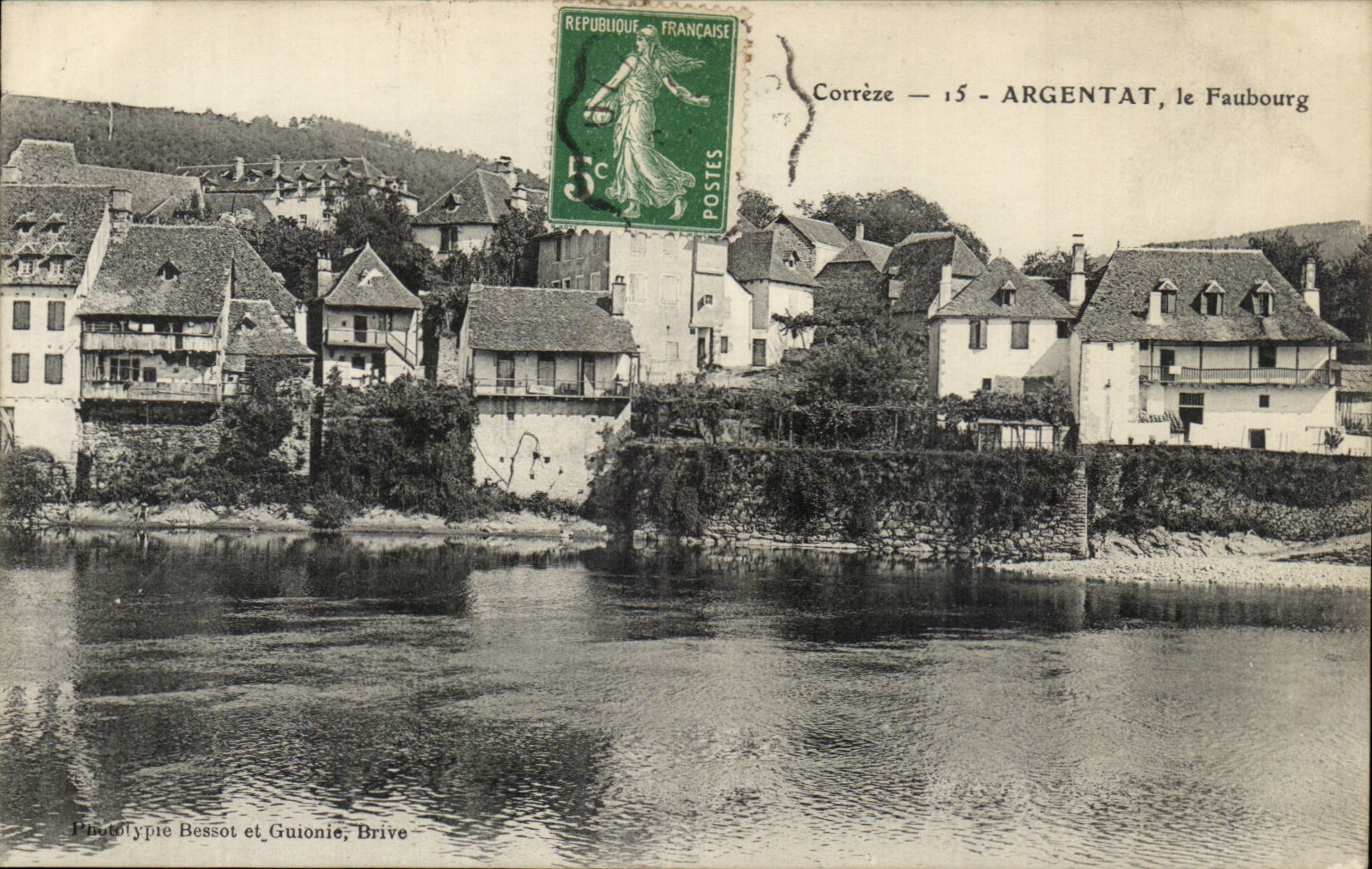 Argentat CPA the suburb