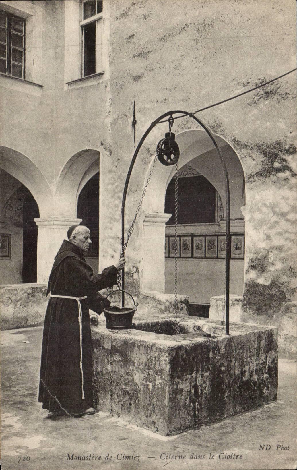 CPA Kloster der Cimiez Zisterne im Kloster