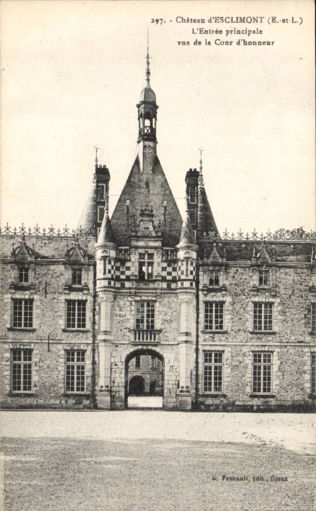 CPA Schloss von ESclimont der Haupteingang gesehen vom Haupthof