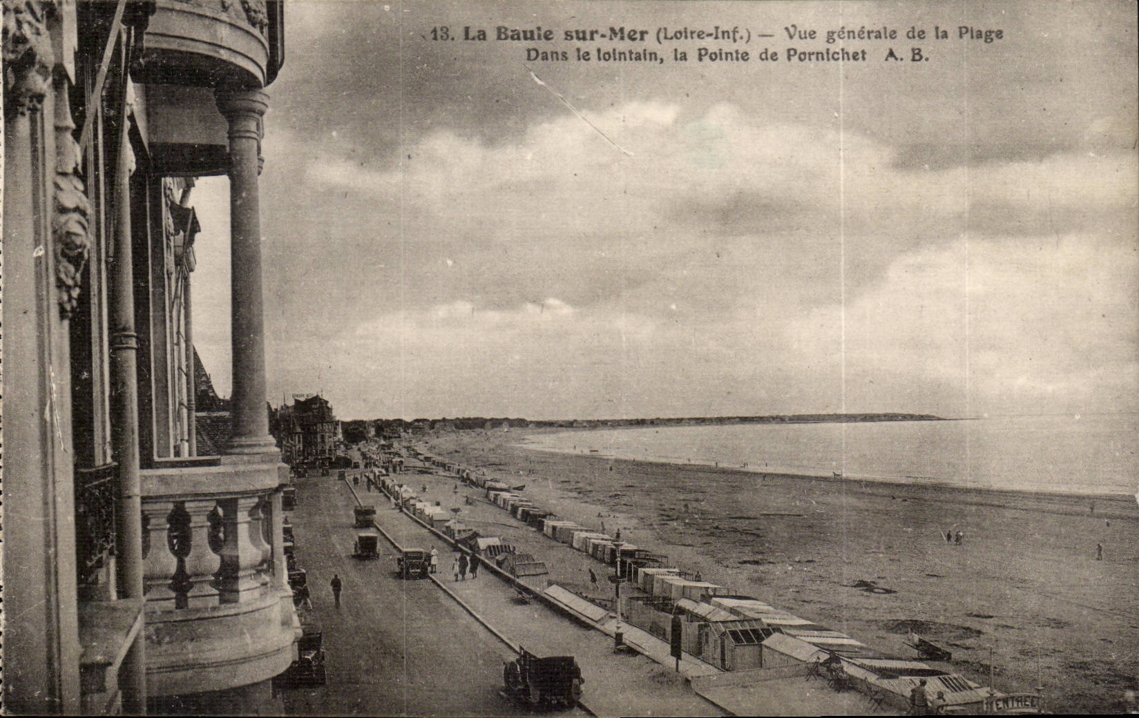 Baule on Sea CPA View of the beach In the distance the point of Pornichet