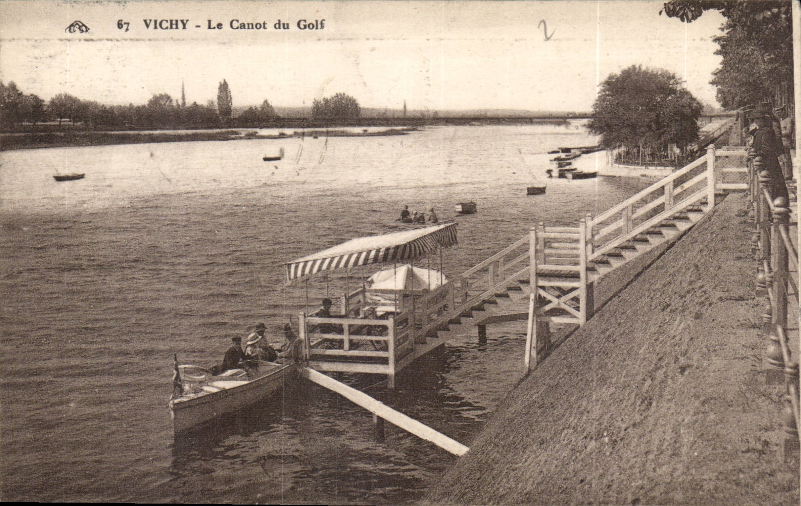 Vichy - Le canot du Golf - Sport - bateau - CPA 