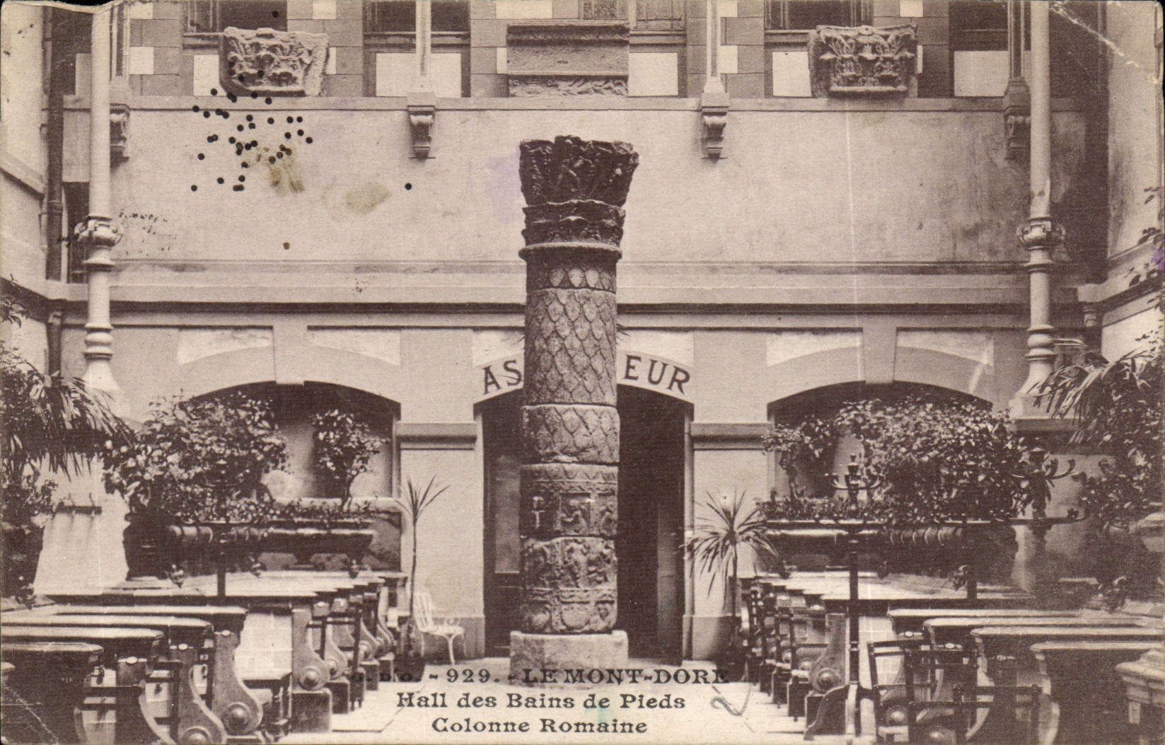 The Mount Gilds - Hall of the Baths of Feet - Roman Column - CPA