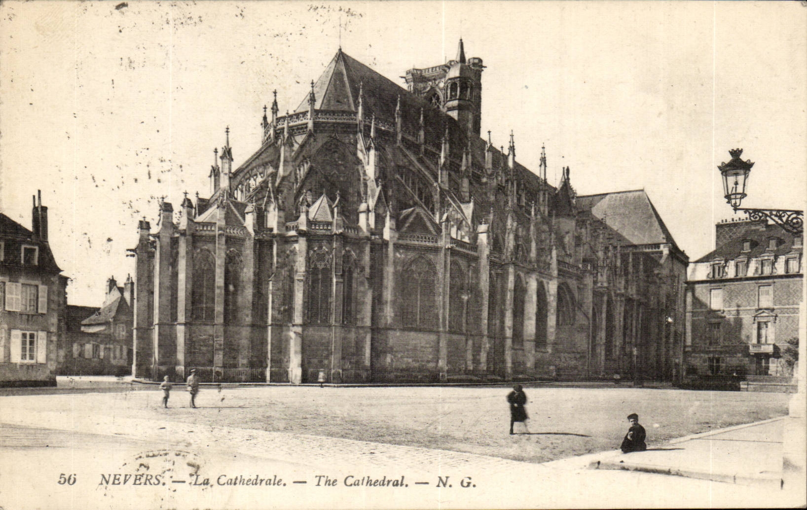 Nevers - die Kathedrale - - CPA