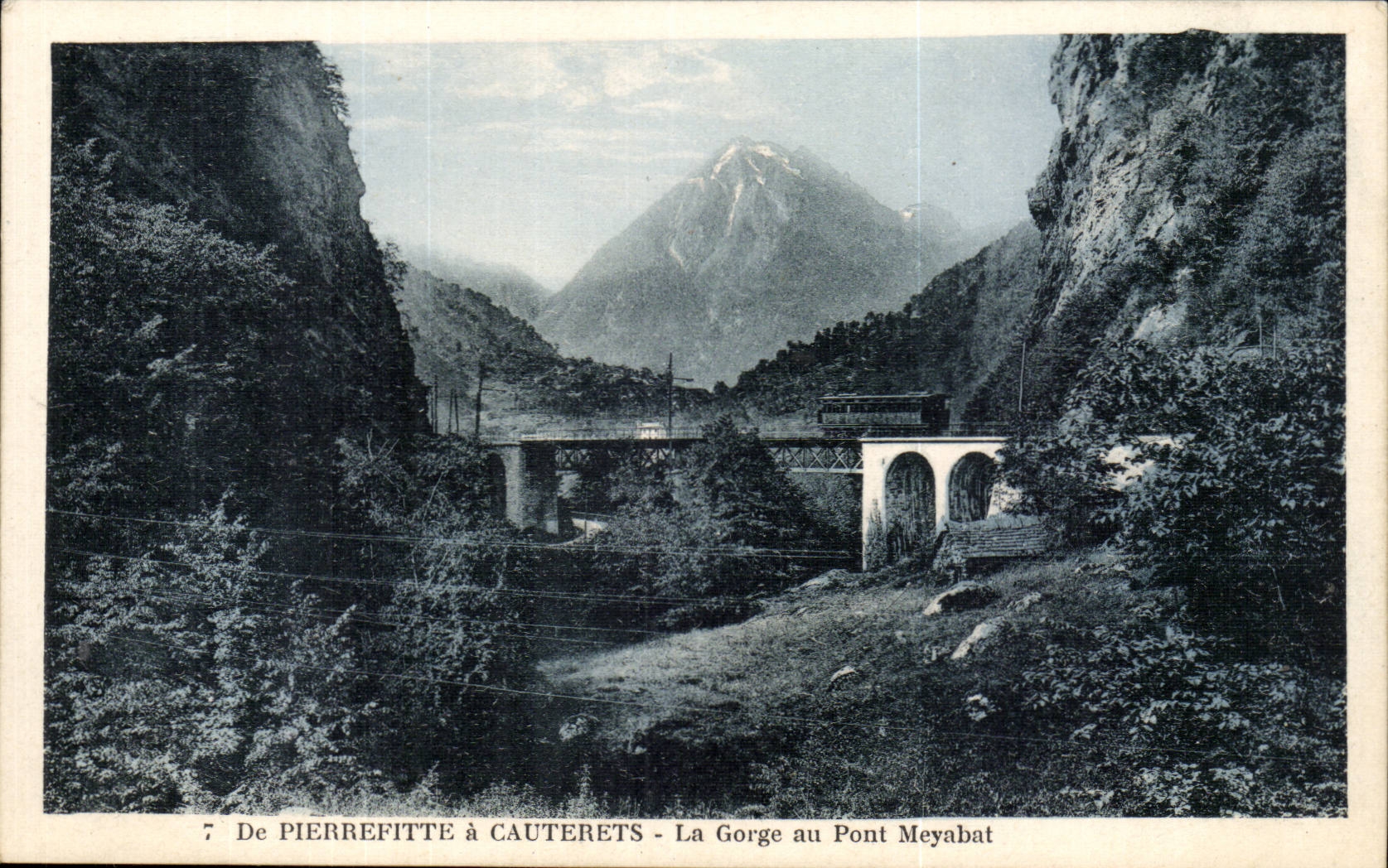 De Pierrefitte has CAuterets CPA the throat with the bridge Meyabat (train)