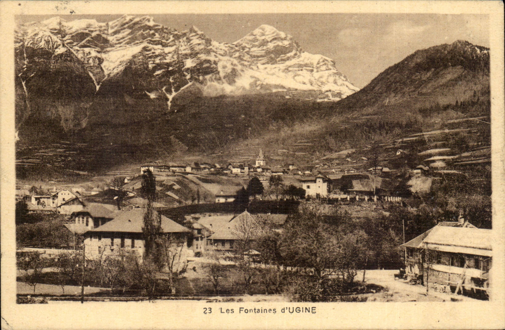 Les Fontaines d'Usine - CPA 