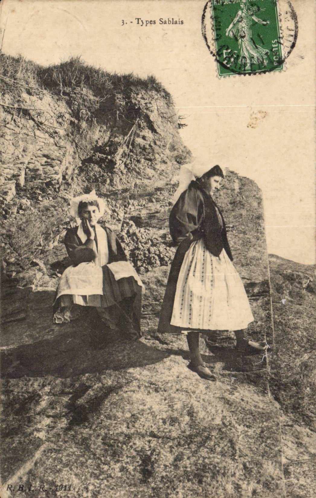 CPA Arten versandet (Folklorefrauen)