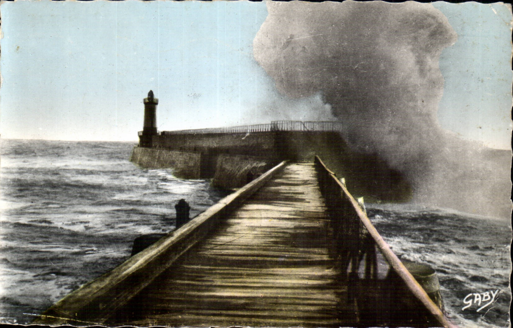 CPA Sande von olonne ein schweres Schwellen auf dem Observatorium des grossen Piers