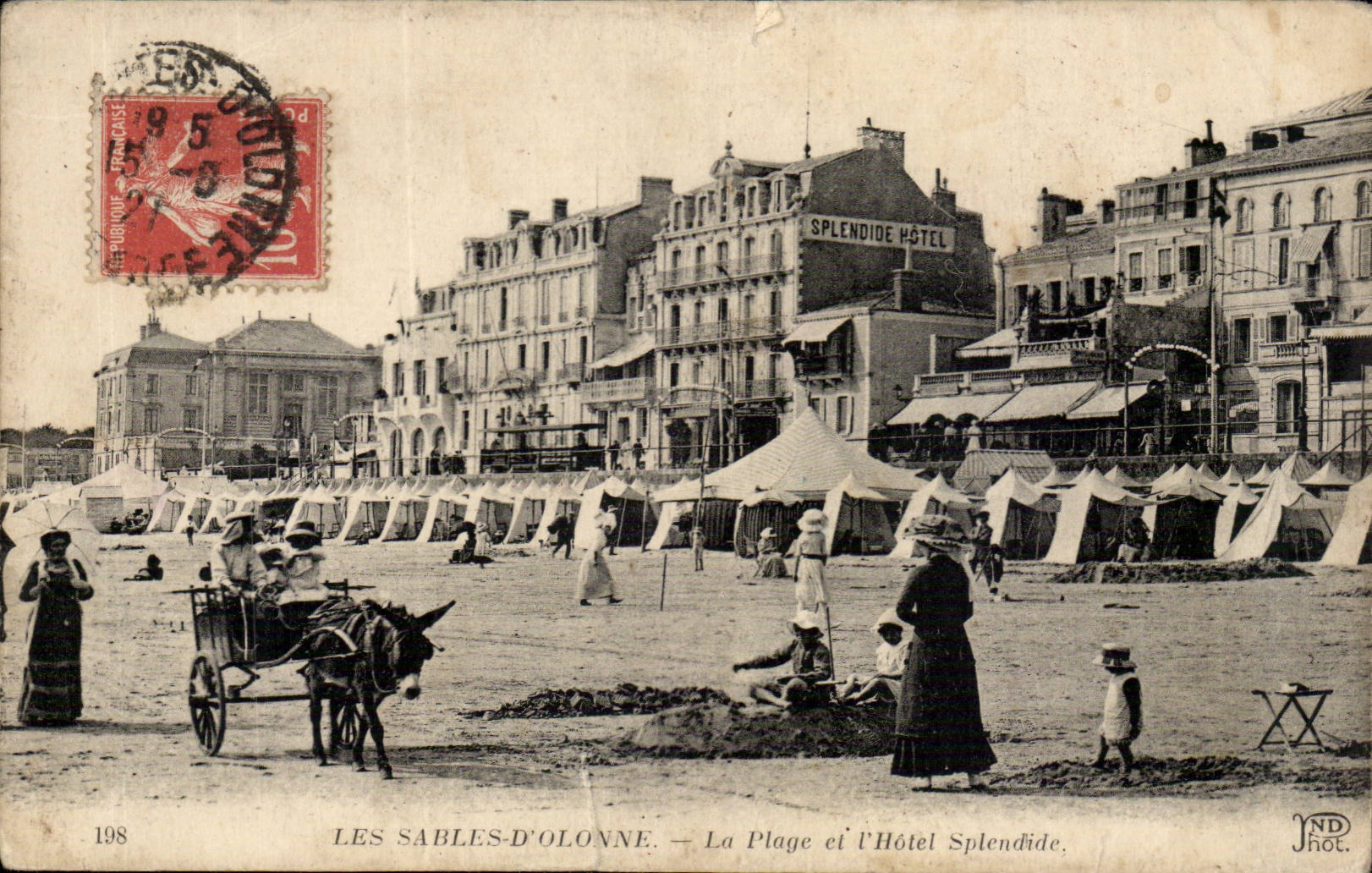 CPA Sande von olonne der Strand und das herrliche Hotel (Eselseselmaultier)
