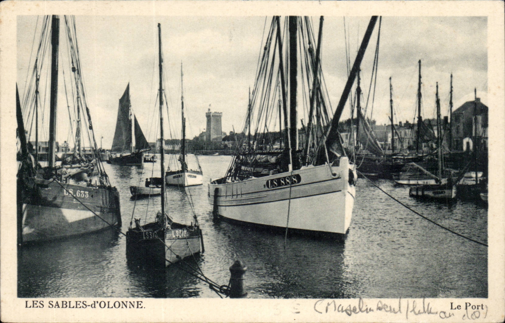 CPA Sande von olonne das Port (Boote der Sunde)