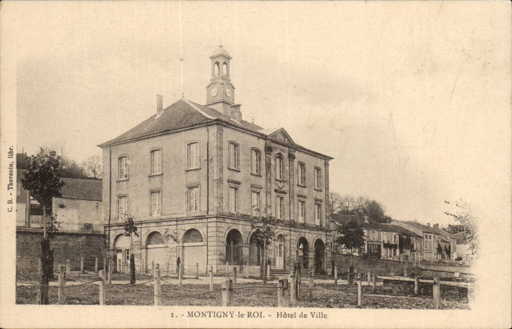 Montigny the King CPA Town hall