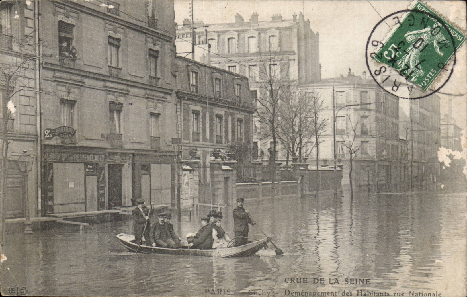 Believed of the Seine Paris CPA Floods Clichy Removal of the inhabitants National Street