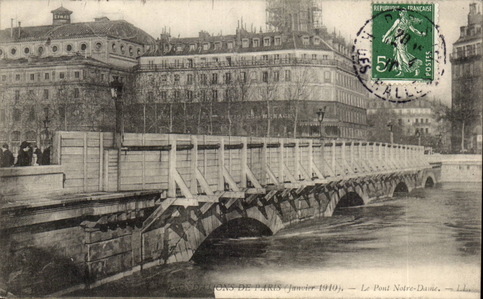 Paris - 65 - the Great Rising of the Seine January 1910 - the Notre Dame Bridge - CPA