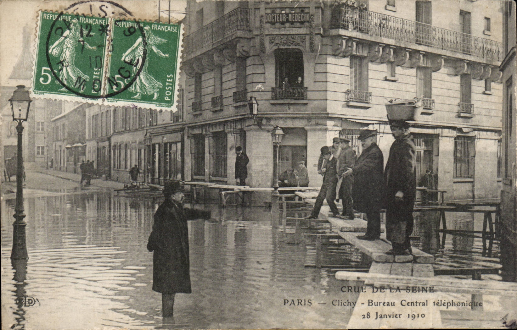 Paris - 11 Believed of the Seine - Clichy Office Telephone center January 1910 - CPA