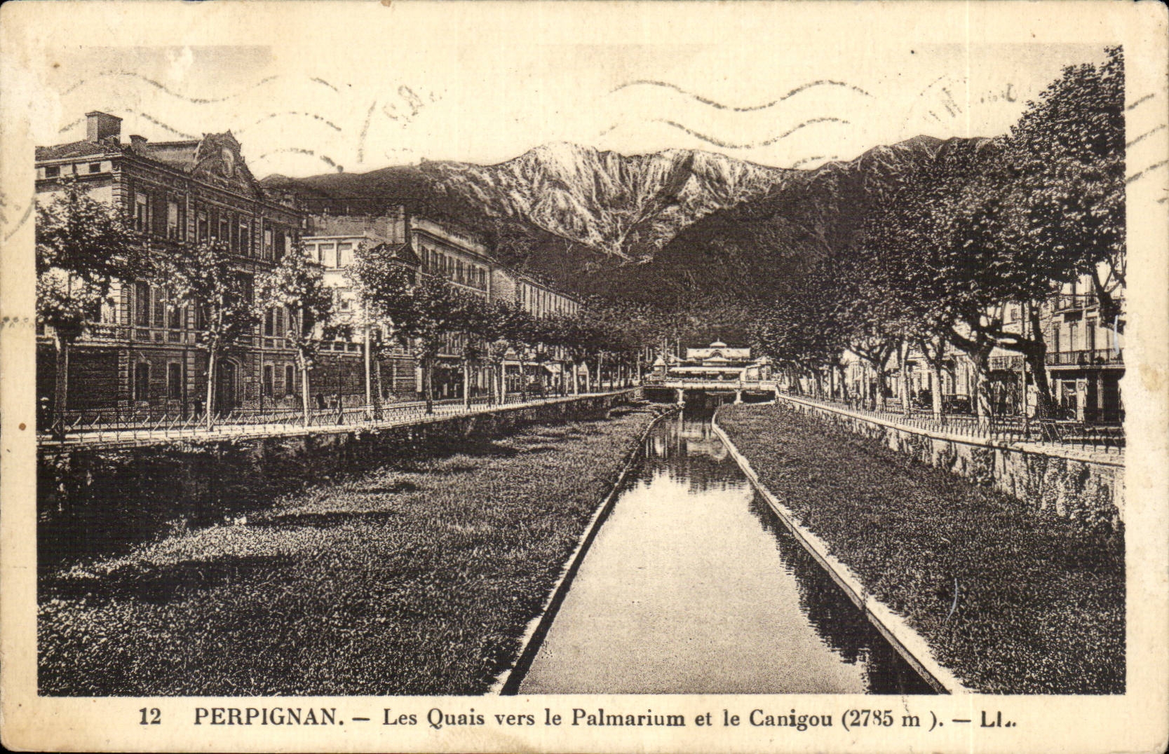 Perpignan CPA Les quais vers le palmarium et le CAnigou