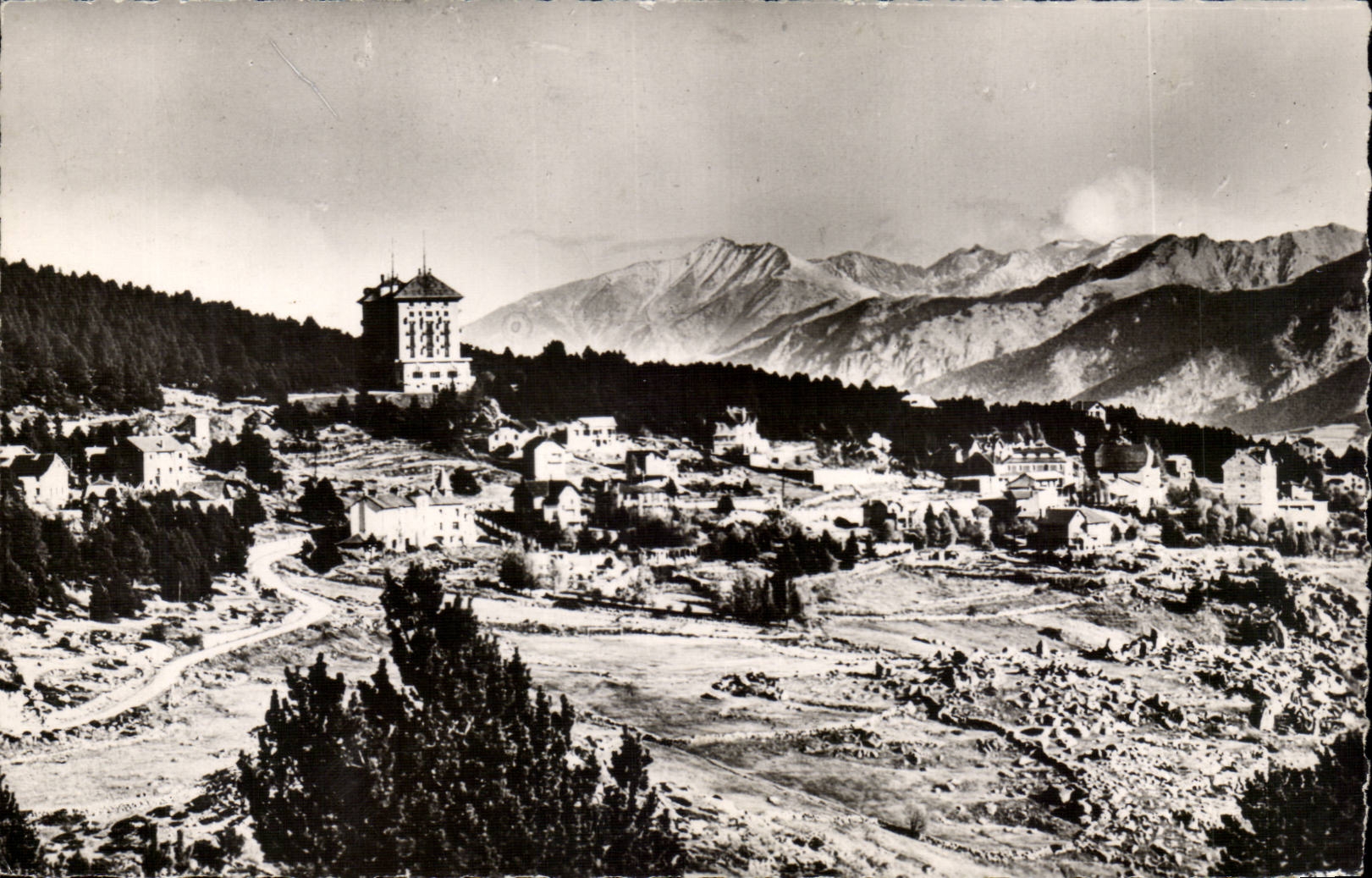 Make Romeu CPA the station At the bottom the canigou