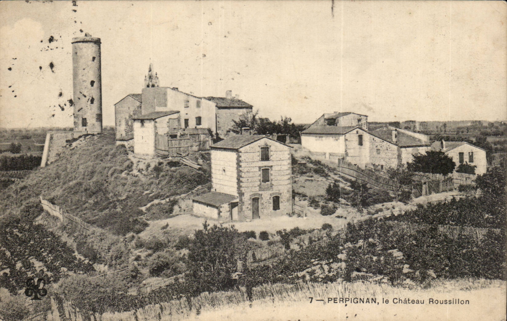 Perpignan CPA Le chateau Roussillon