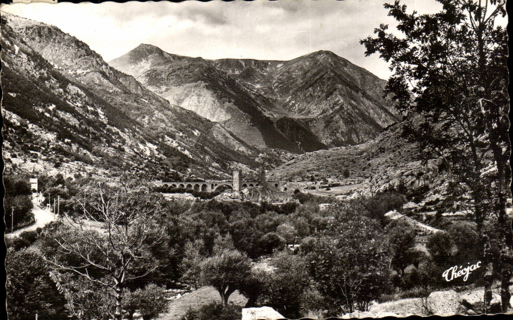 Les Tour de Carol et les Montagnes ver le Col de Puymorens - CPA