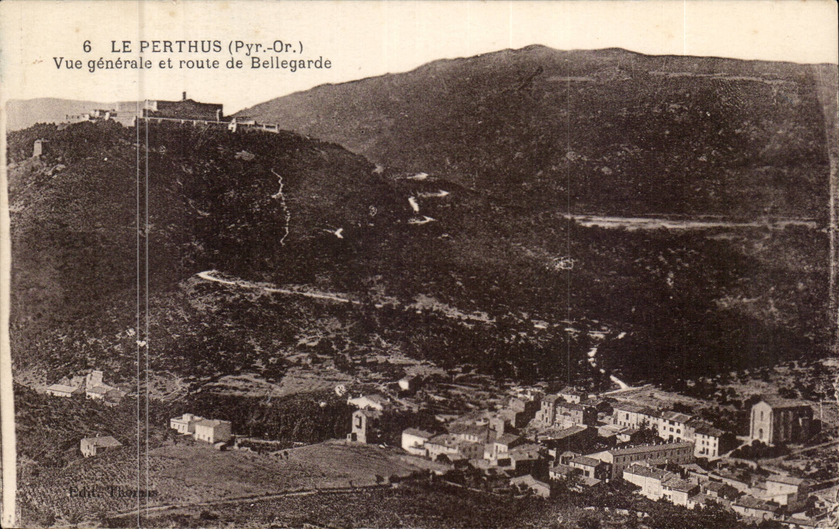 Perthus - View and road of Bellegarde - CPA