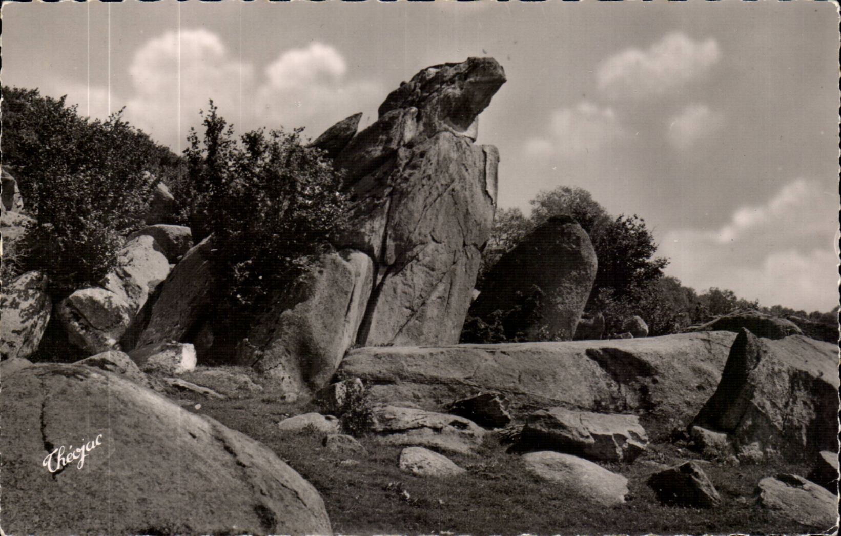 Surroundings of Make Romeu the chaos of Targasonne - Rock of the Eagle - CPA