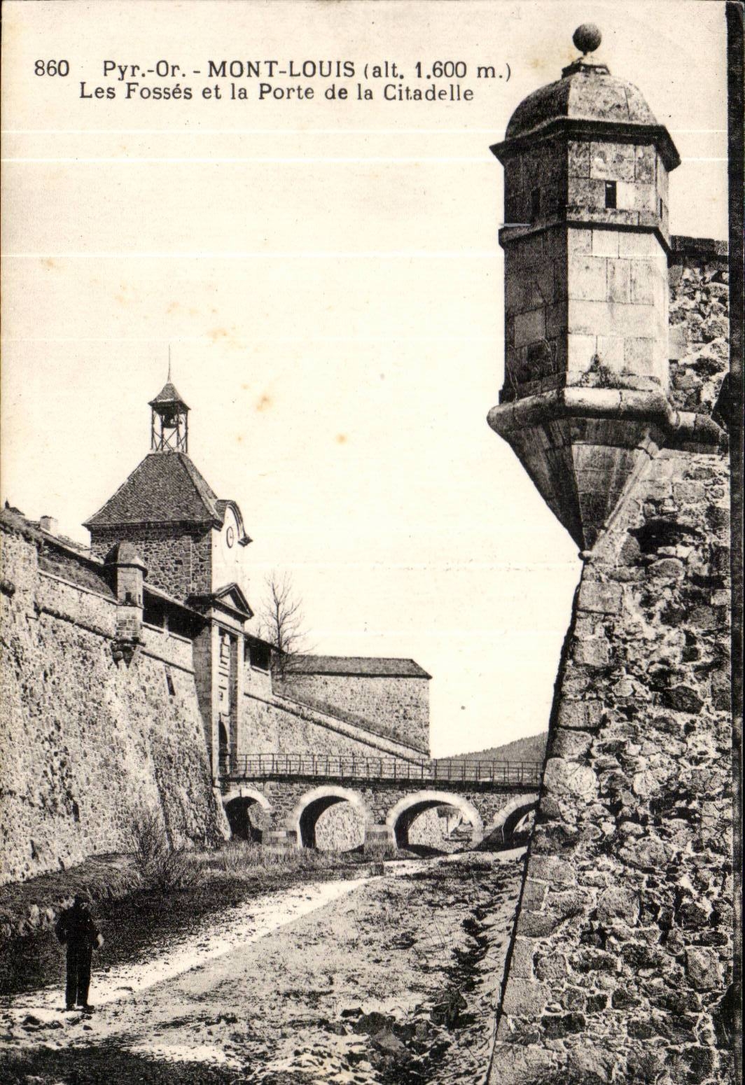 Louis mount - Pits and the Gate of the Citadel - CPA