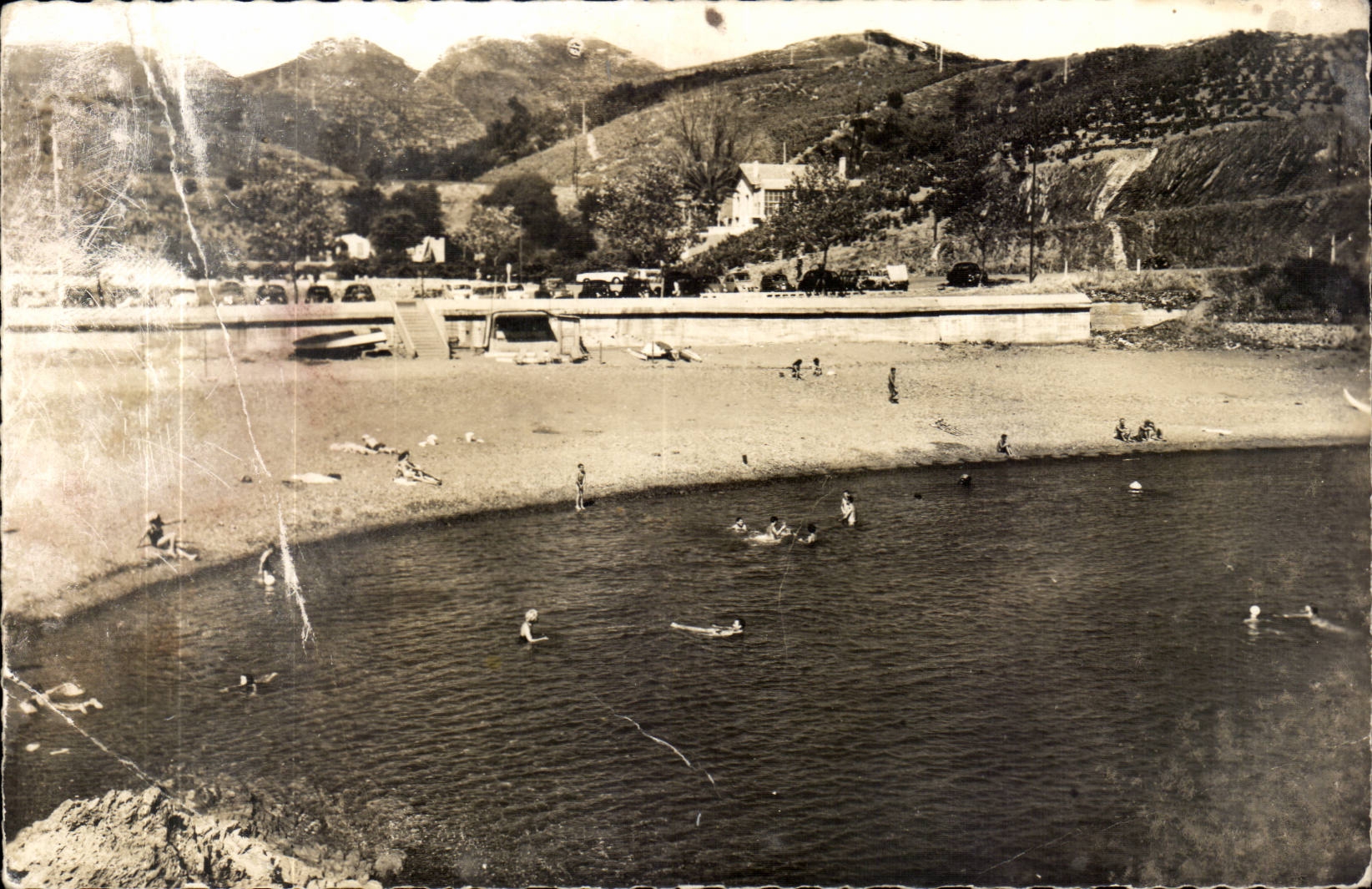 Banyuls on Sea - the Beach of Elmes - fold - CPA