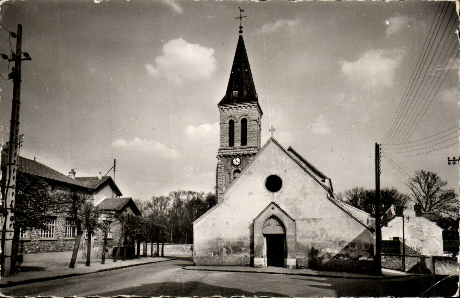 Villecresnes MODERN CARD the church