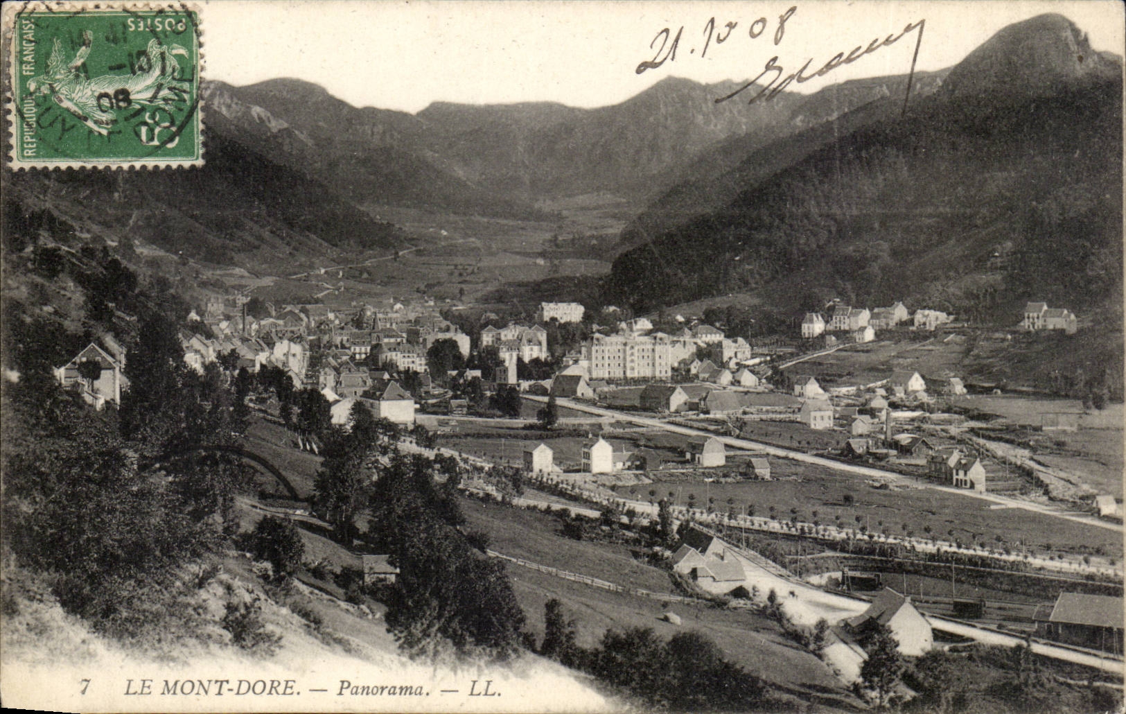 CPA Auvergne the Mount Gilds panorama