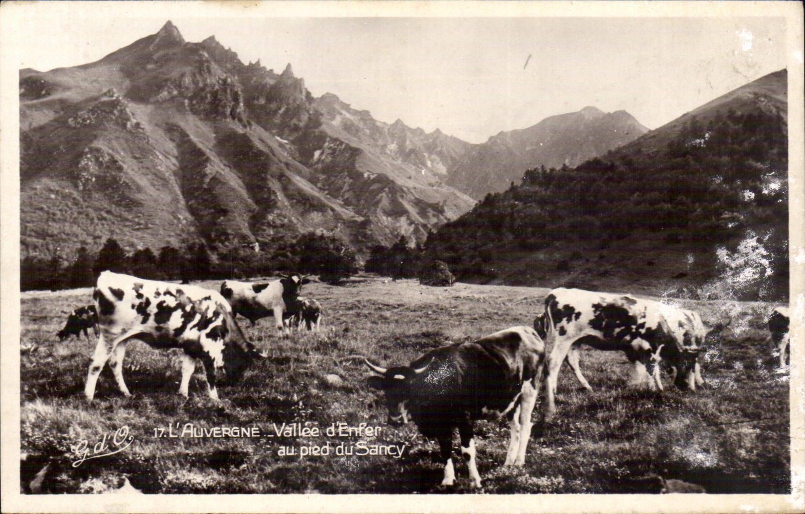 The Mount Gilds - Valley of Hell - CPA